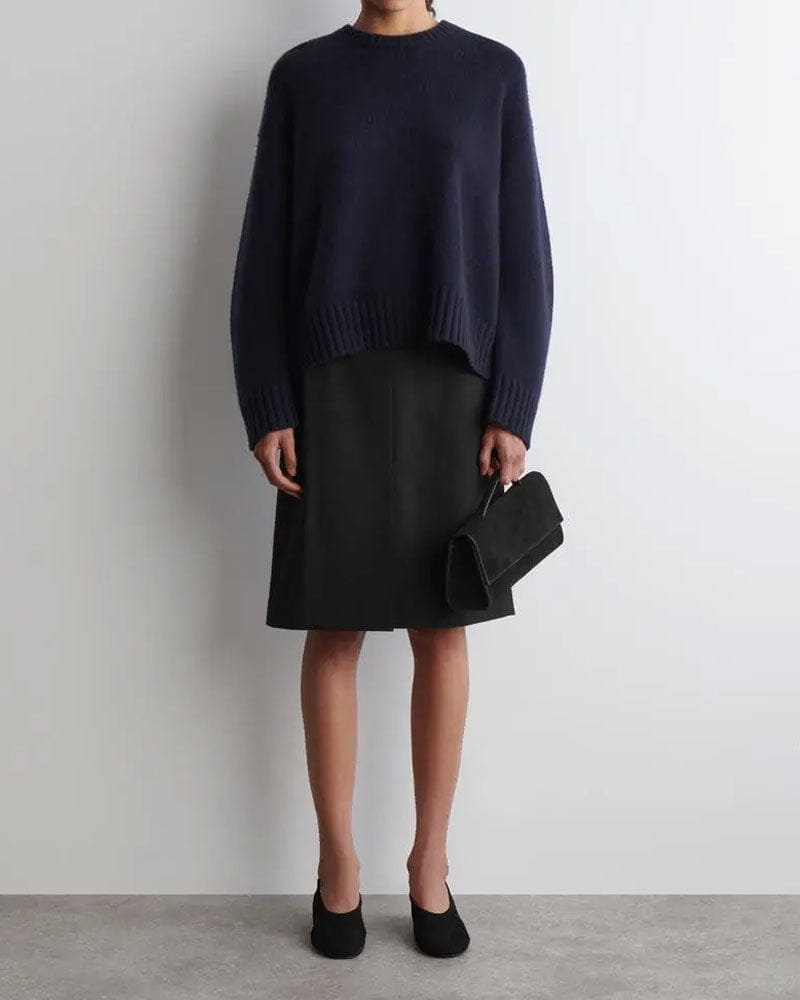 Good Cashmere Chunky Crew Neck Sweater