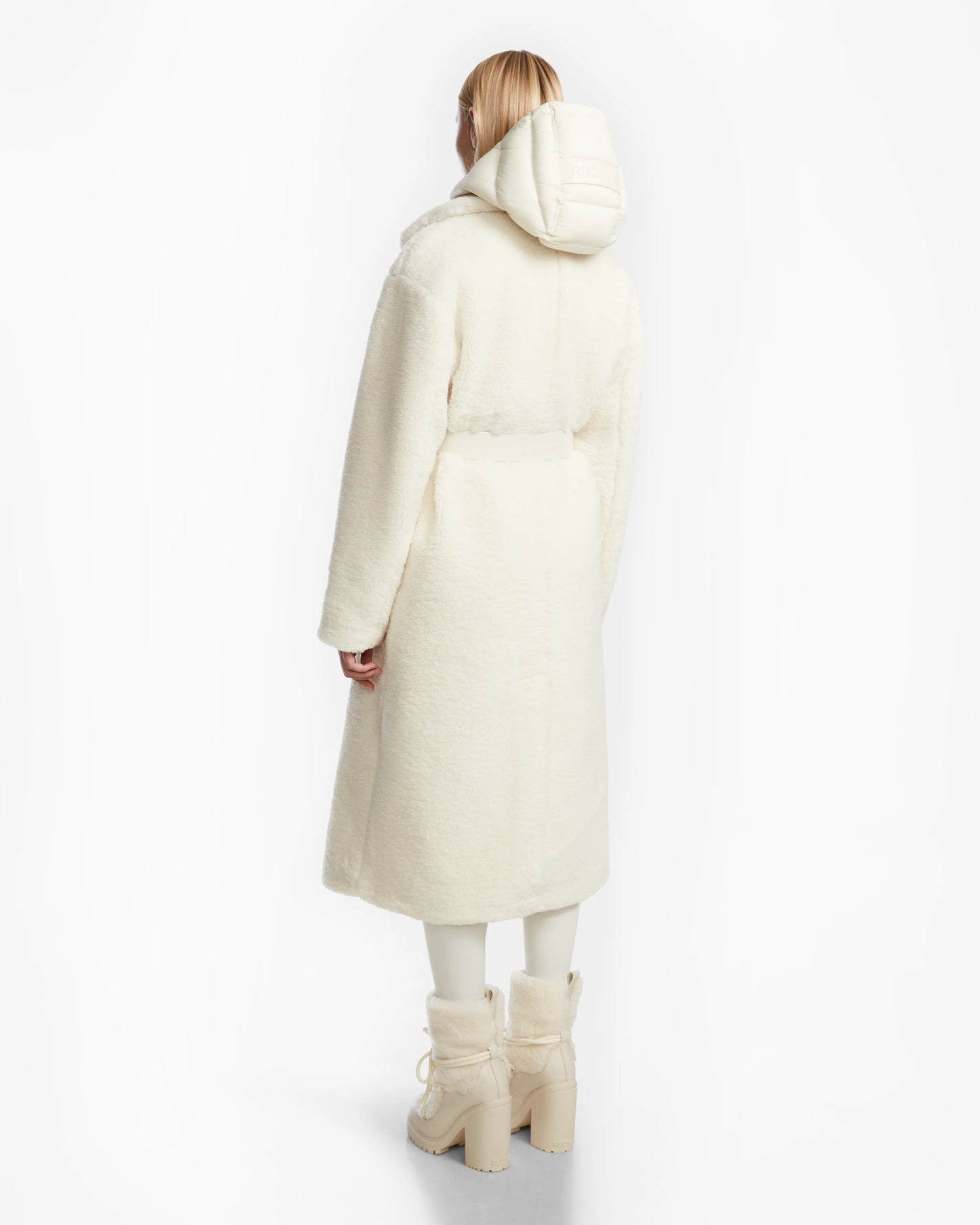 TINA - 8123578 Iceland