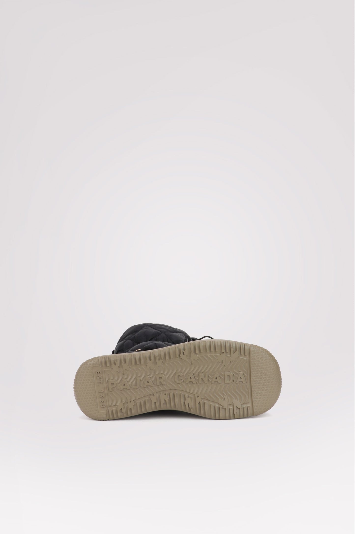 Gravita Mid Women's Mid Pull On Boot w/inside zip