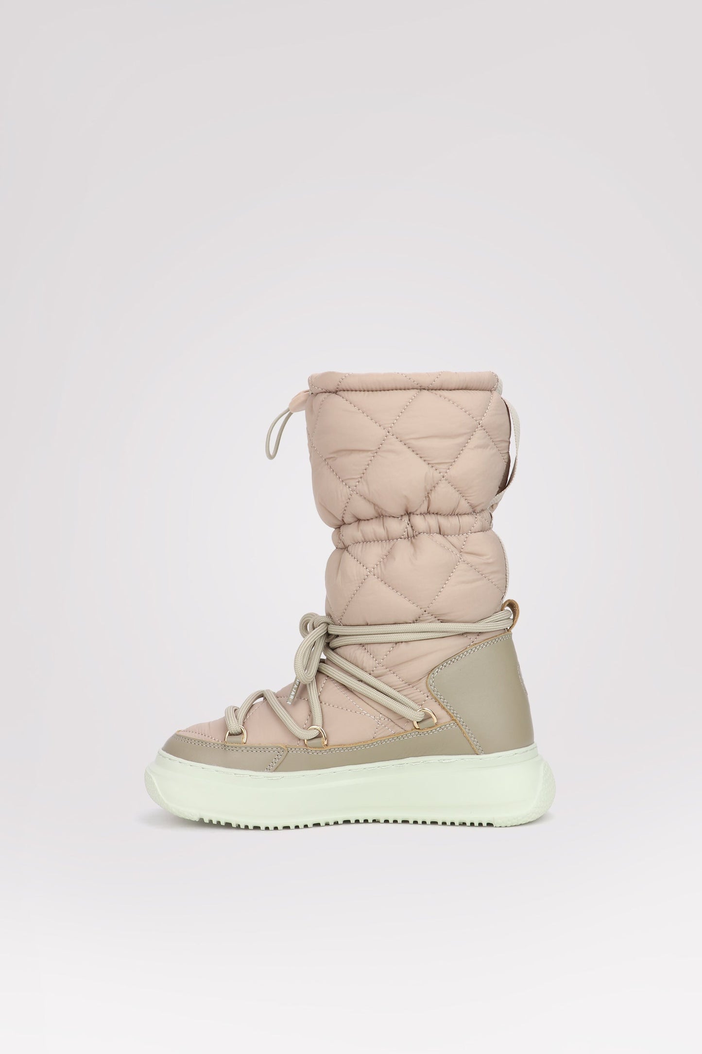 Gravita Mid Women's Mid Pull On Boot w/inside zip