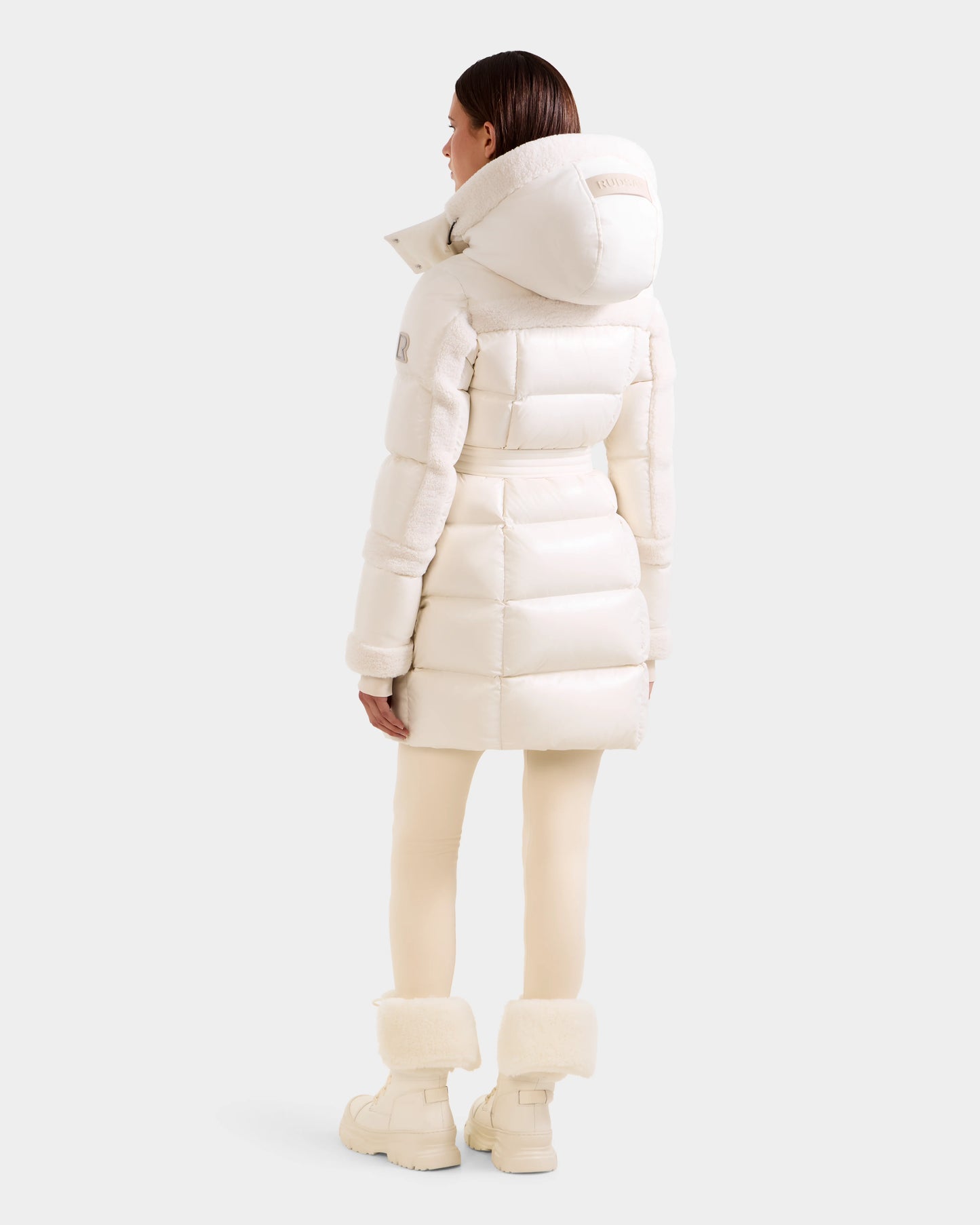 AUDREY L - 8124585 Vanilla