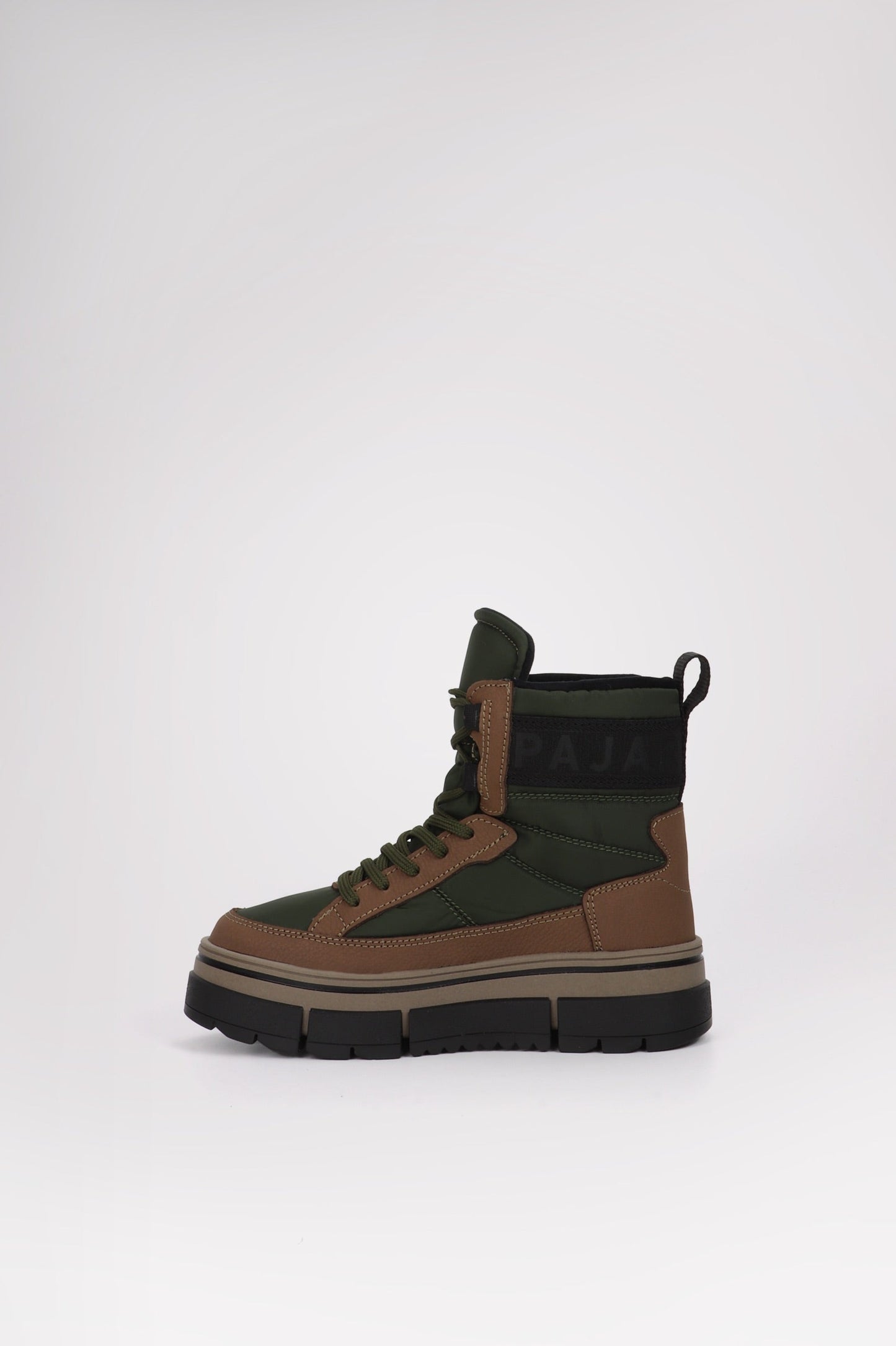 Halo Women's Boot w/Ice Grippers