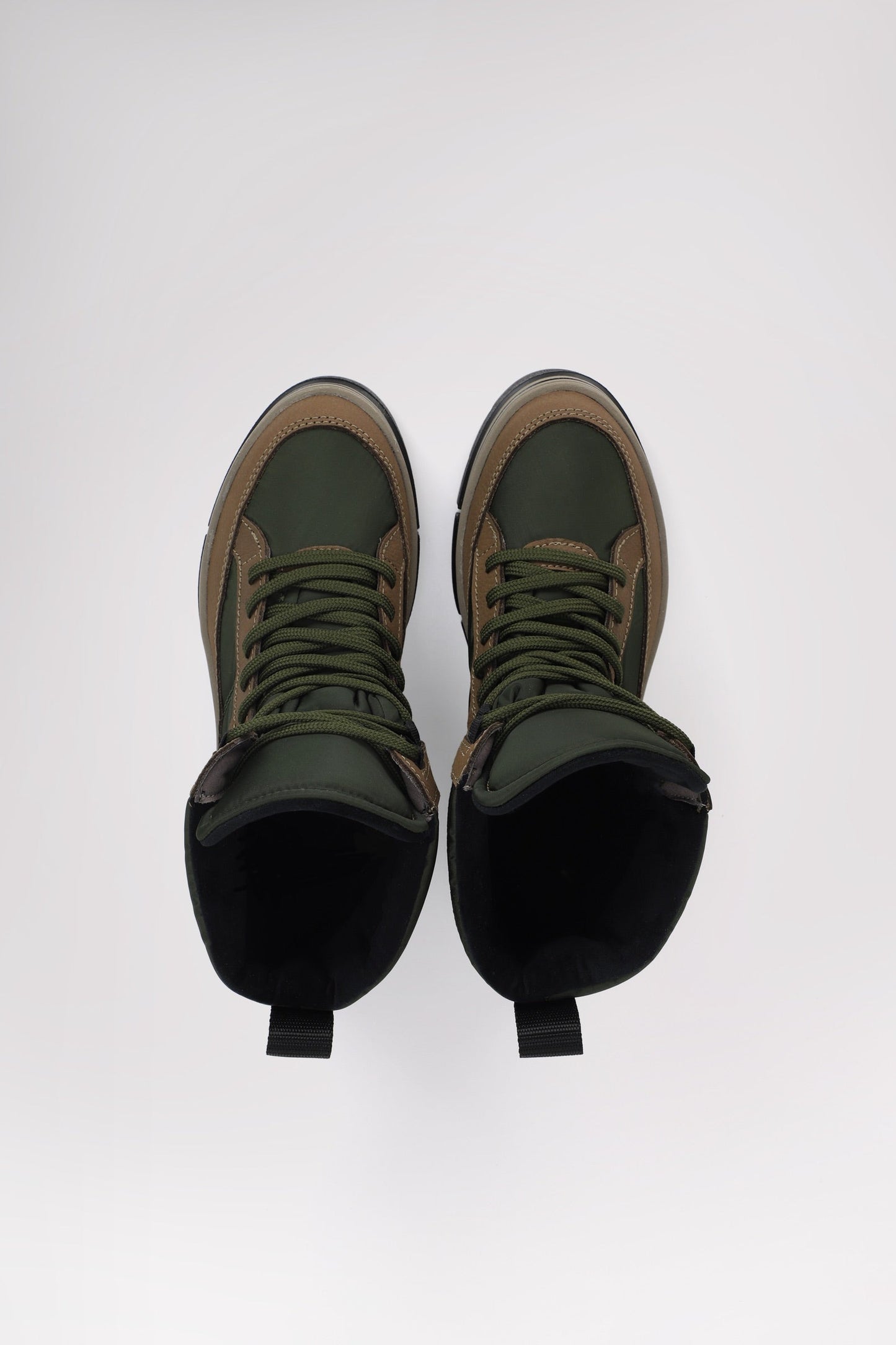 Halo Women's Boot w/Ice Grippers