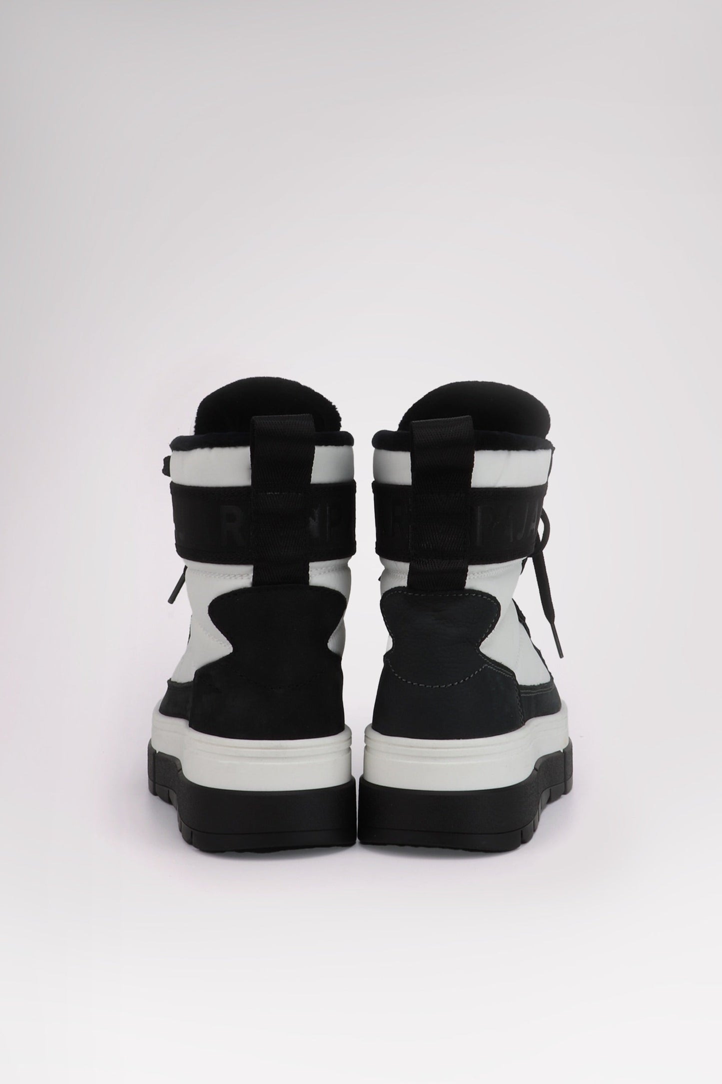 Halo Women's Boot w/Ice Grippers