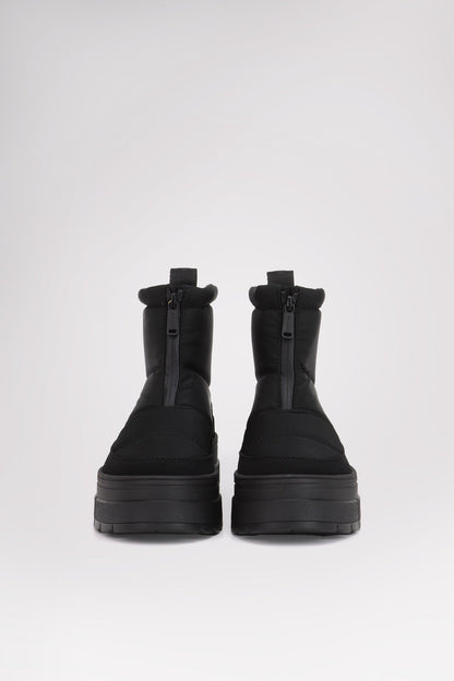 Harmony Women's Boot w/Ice Grippers