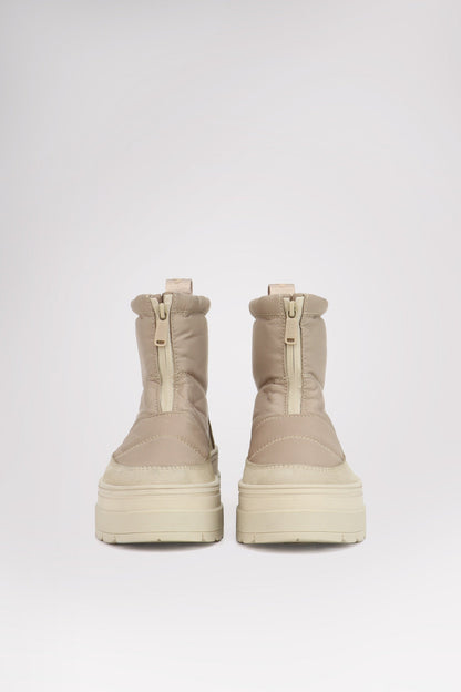 Harmony Women's Boot w/Ice Grippers