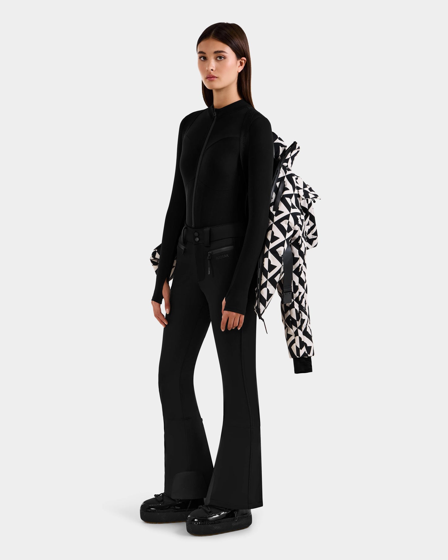 JOANNA P - 8125623 Vanilla Monogram