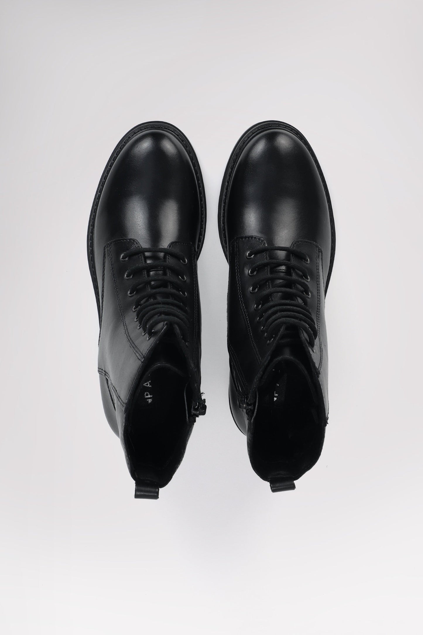 Monterey Women's Lace Up Boot