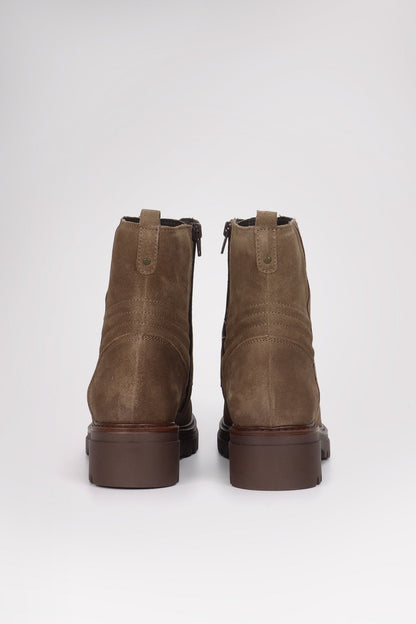 Monterey Women's Lace Up Boot