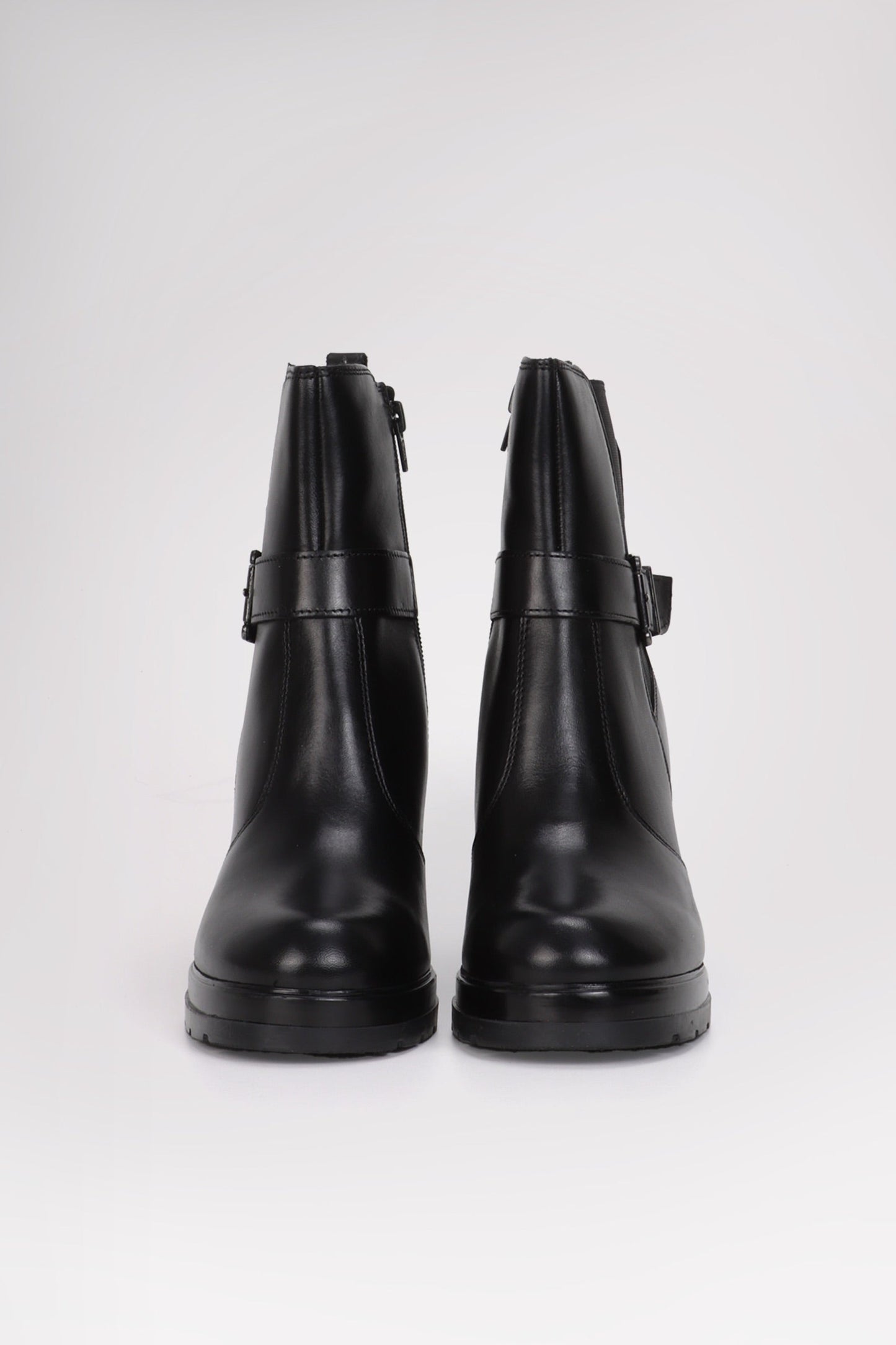 San Remo Women's Side Zip Boot