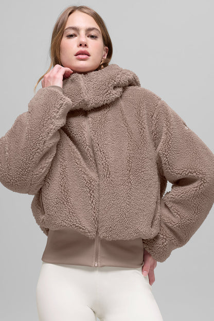 Foxy Sherpa Jacket - Chai Latte
