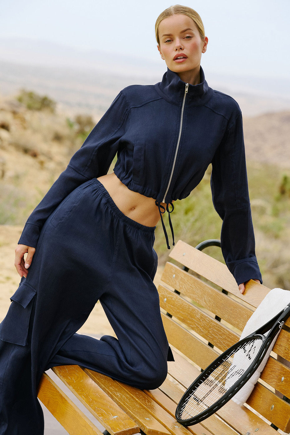 Linen Getaway Cargo Wide Leg Pant - Navy