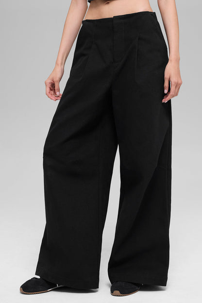 High-Waist Main Character Wide Leg Trouser - Black