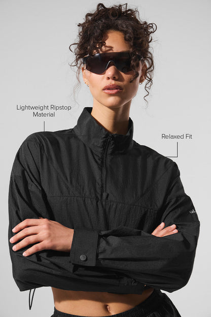 Cropped 1/4 Zip Aerial Pullover - Black